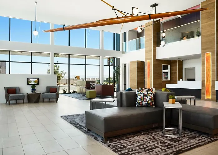 Ayres Hotel San Diego South - Chula Vista